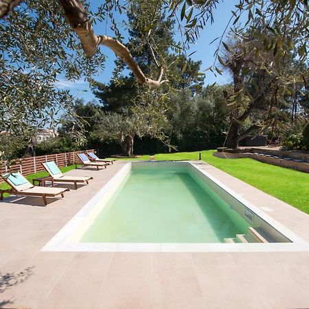 Spyrelia Villa With Private Pool & Outdoor Hot Tub Dassia  Luaran gambar