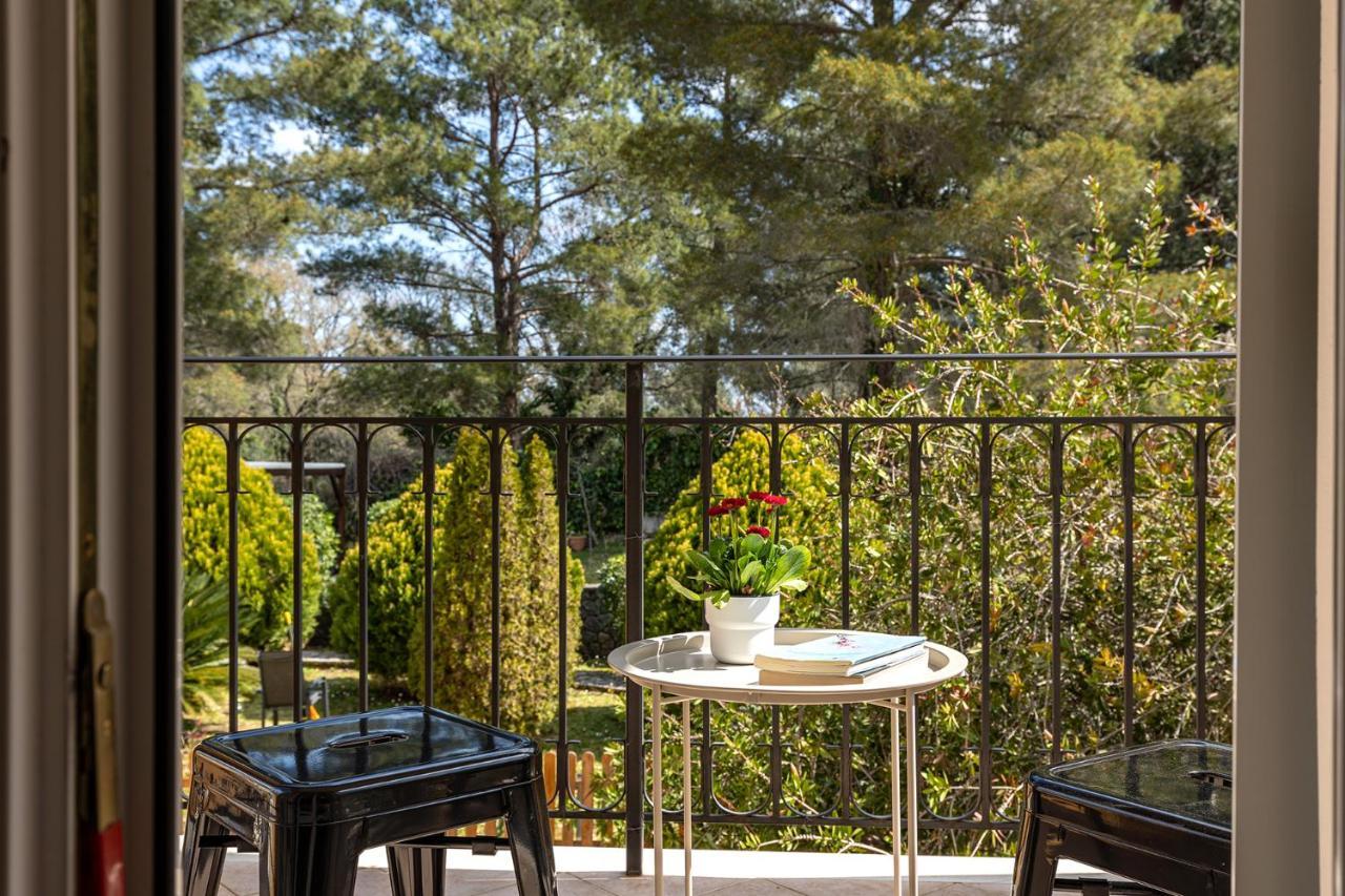 Spyrelia Villa With Private Pool & Outdoor Hot Tub Dassia  Luaran gambar